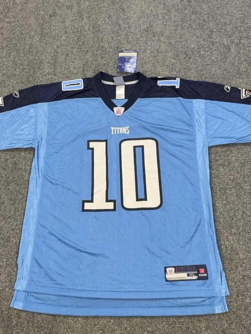 titans jersey